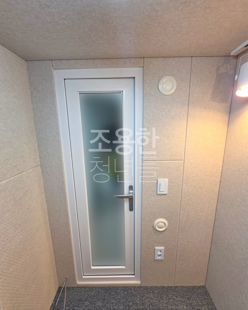 cb4d702faecef46a3d63773b42751e59_1784788779_2571.jpg